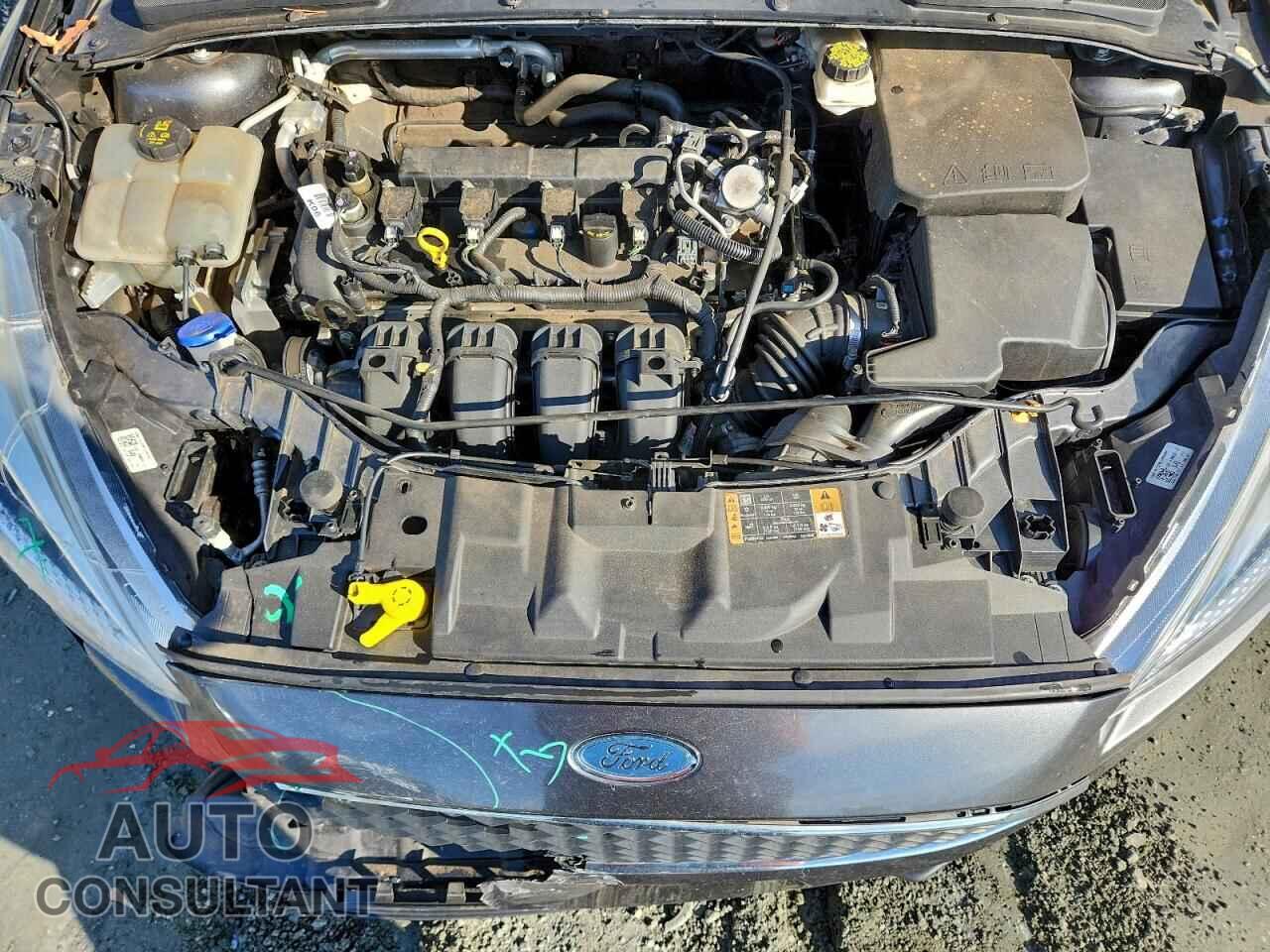 FORD FOCUS 2017 - 1FADP3F28HL337216