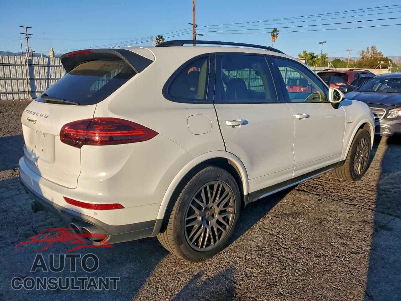 PORSCHE CAYENNE 2017 - WP1AE2A22HLA71632