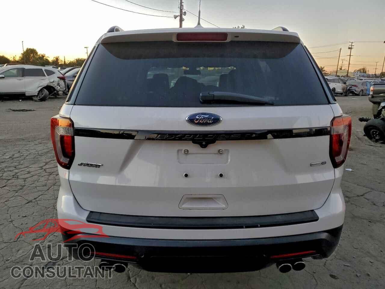 FORD EXPLORER 2018 - 1FM5K8GT1JGB56566