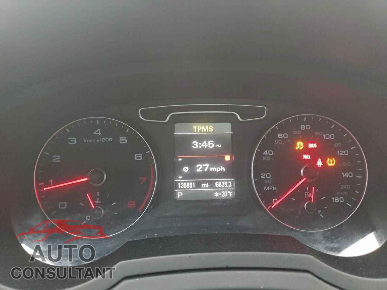 AUDI Q3 2015 - WA1GFCFS8FR007719