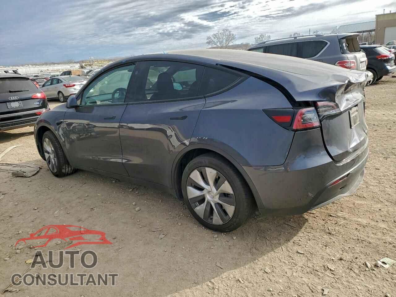 TESLA MODEL Y 2023 - 7SAYGDEDXPF940421