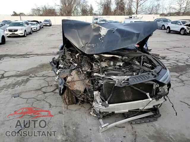 AUDI A8 2019 - WAU8DAF83KN014231