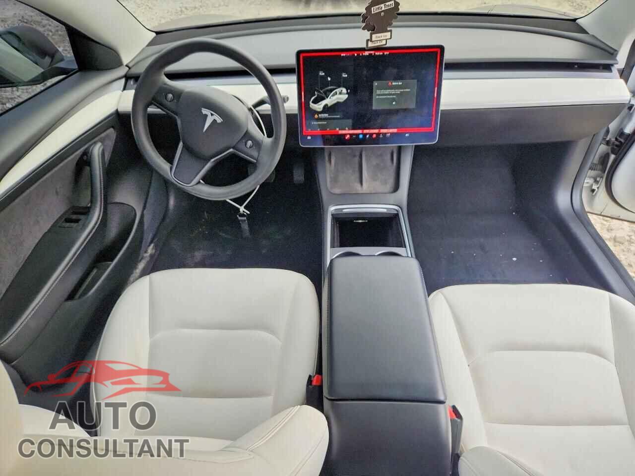 TESLA MODEL 3 2021 - 5YJ3E1EA4MF083252