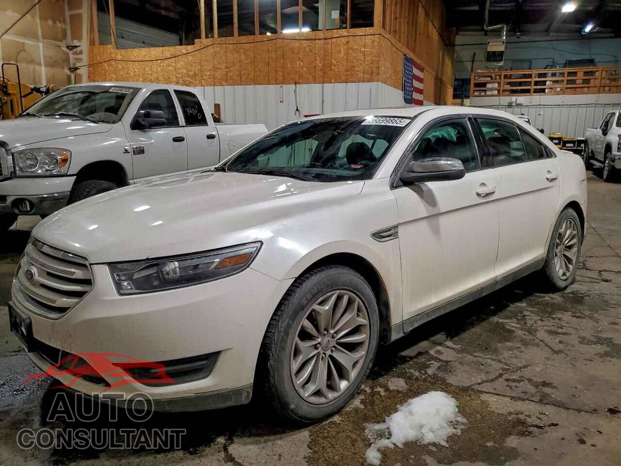 FORD TAURUS 2013 - 1FAHP2J81DG213928
