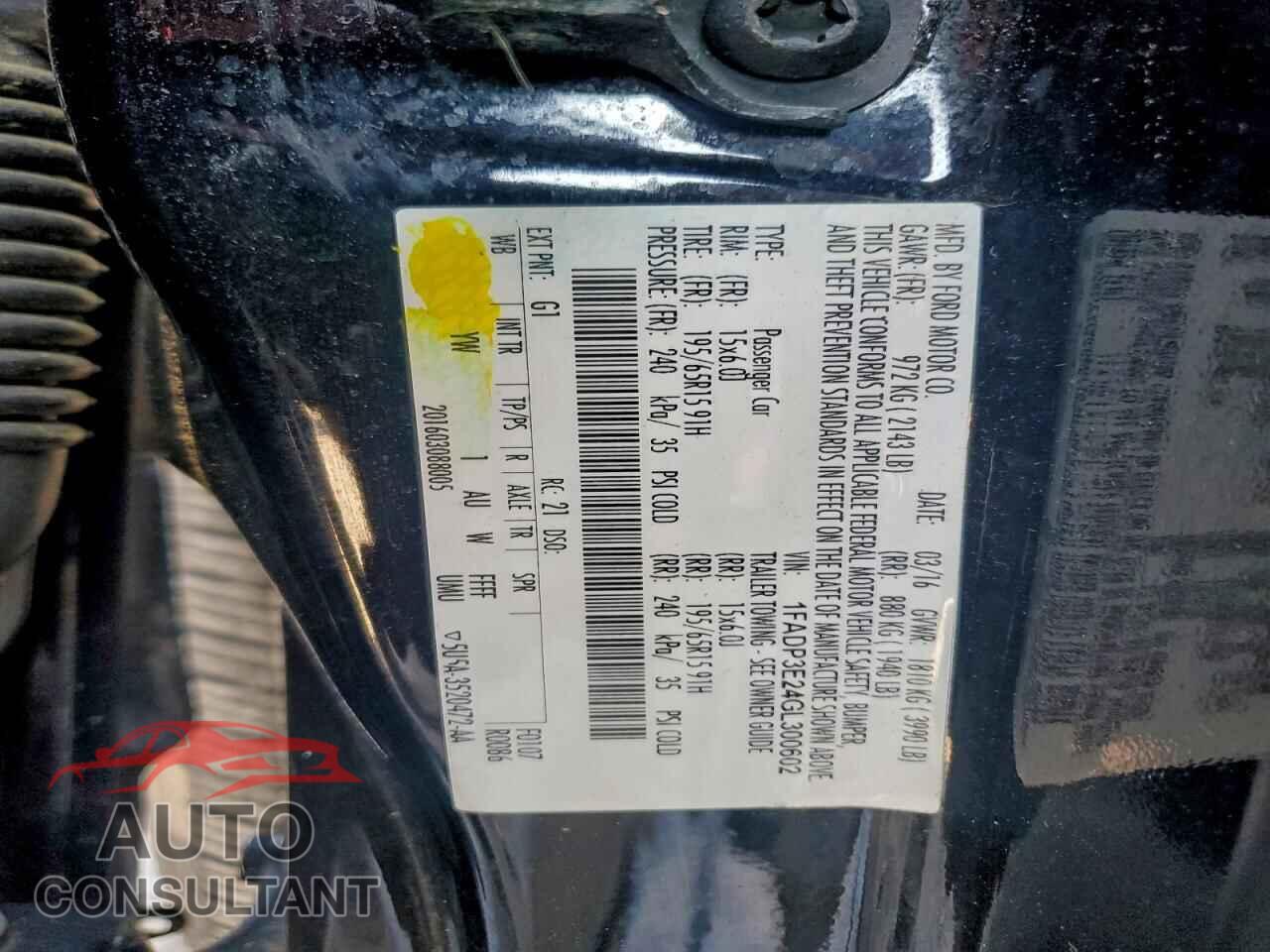 FORD FOCUS 2016 - 1FADP3E24GL300602