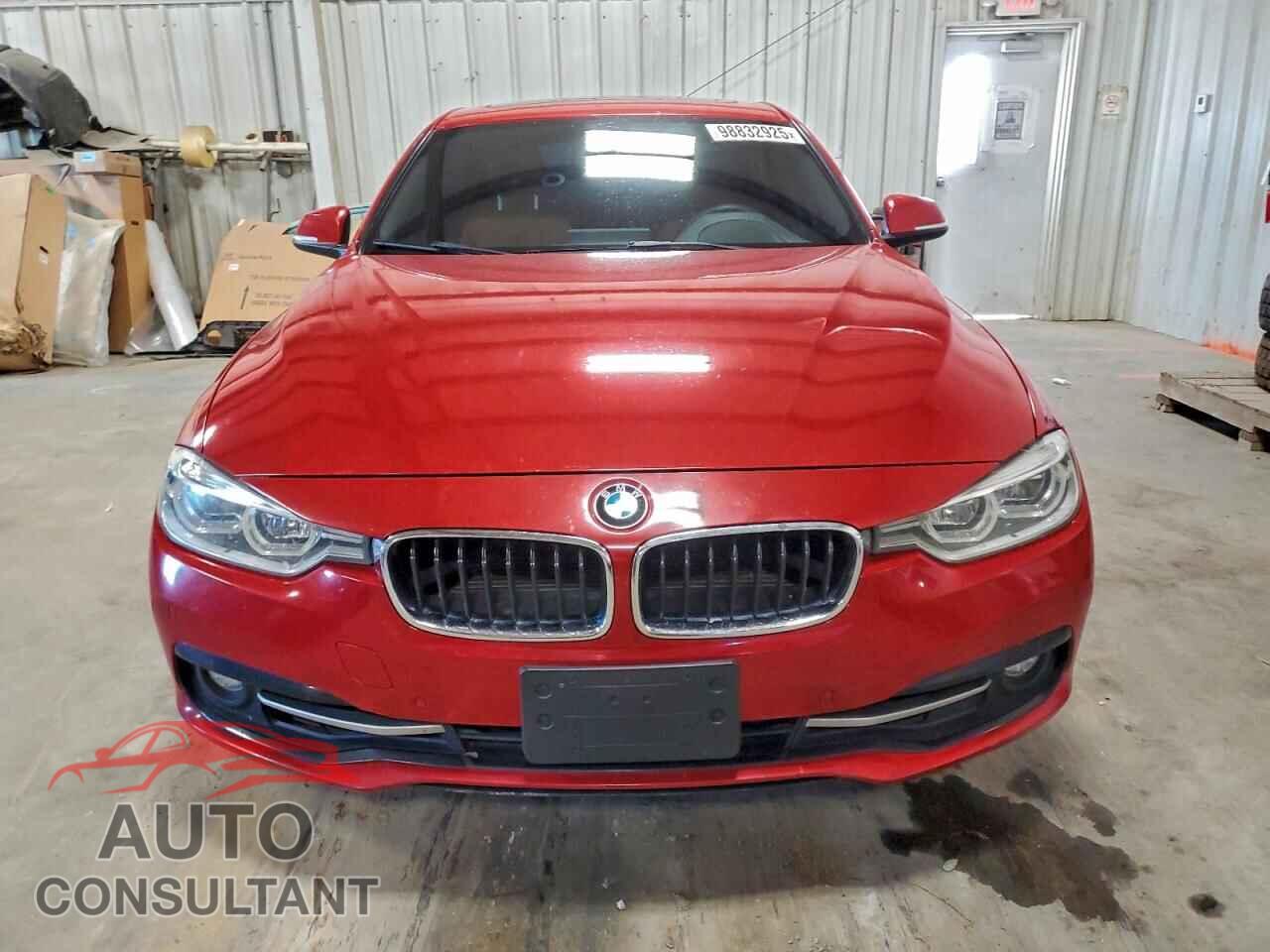 BMW 3 SERIES 2016 - WBA8E9G50GNU28025