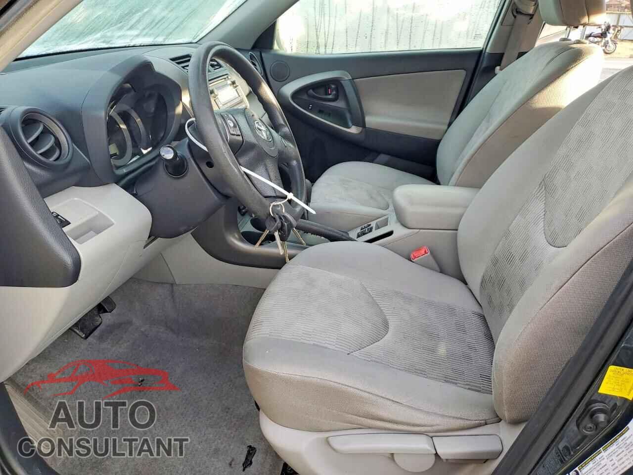 TOYOTA RAV4 2012 - 2T3BF4DV2CW220633