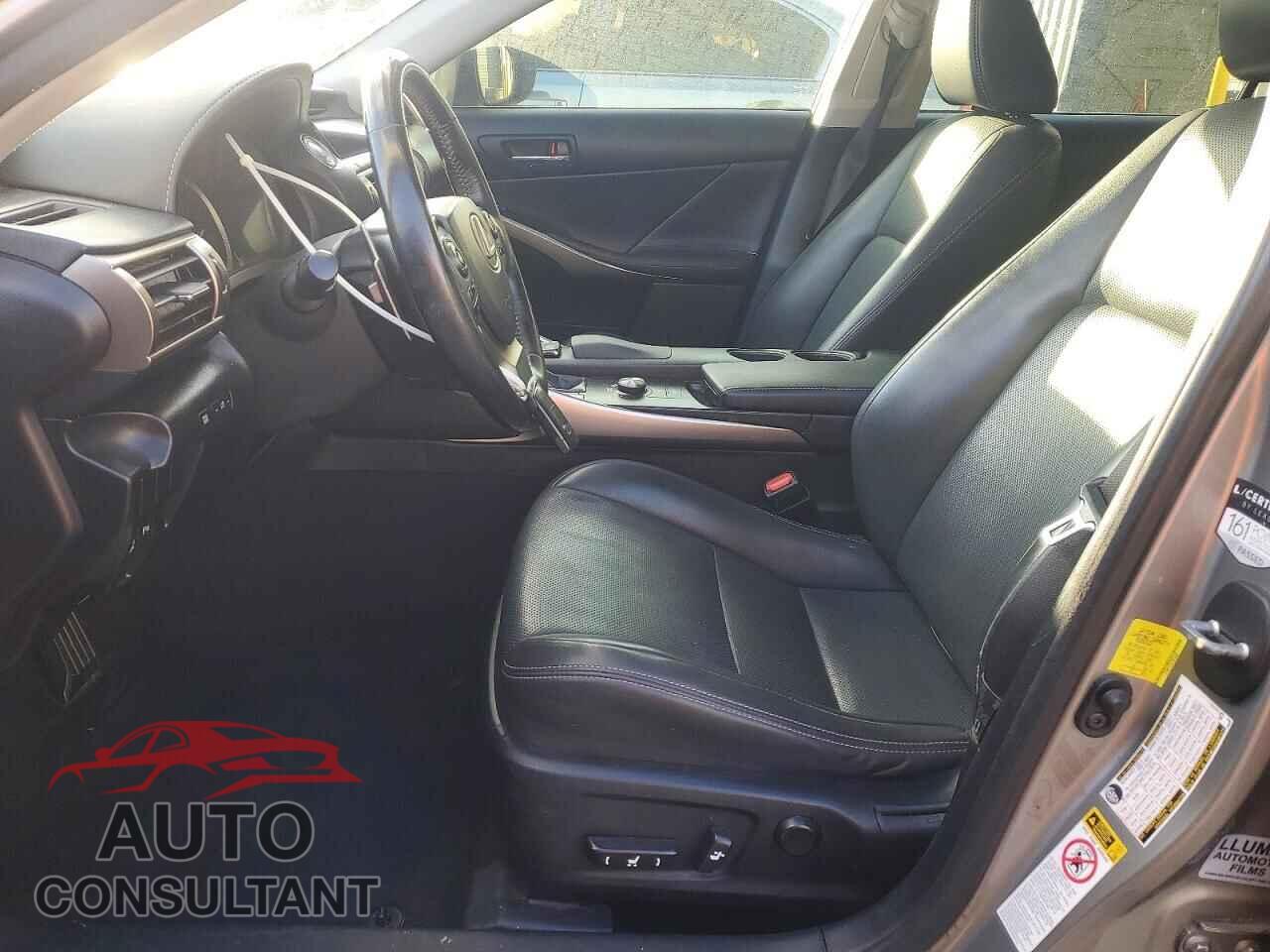 LEXUS IS 2015 - JTHBF1D28F5074446