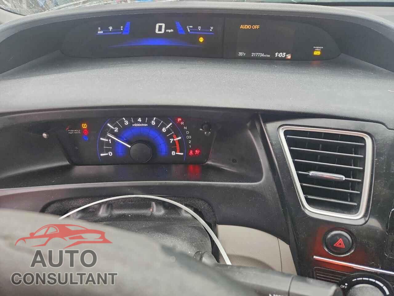 HONDA CIVIC 2013 - 19XFB2F58DE095701