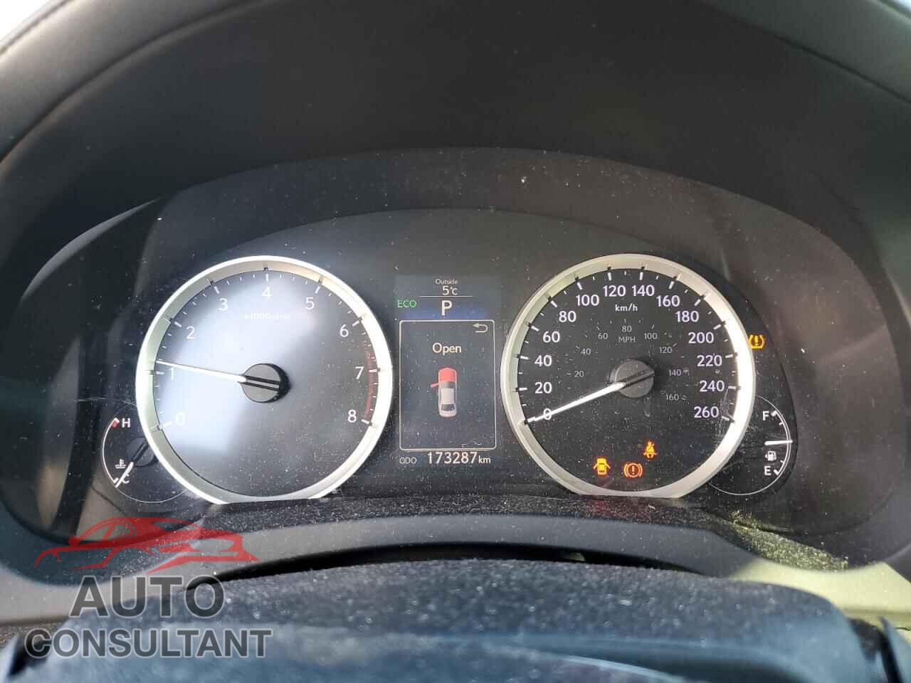 LEXUS IS 2015 - JTHBF5D29F5051720