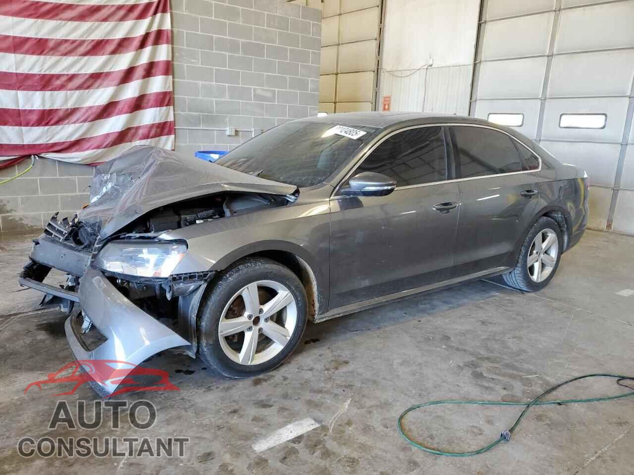 VOLKSWAGEN PASSAT 2012 - 1VWBN7A37CC106666