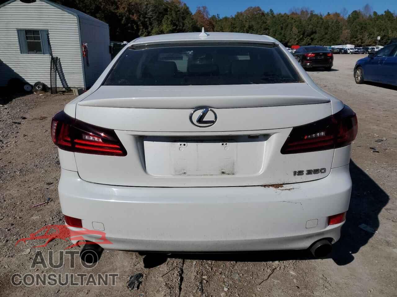 LEXUS IS 2012 - JTHBF5C20C5166476