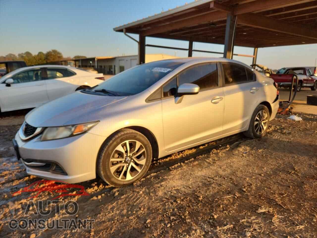 HONDA CIVIC 2015 - 19XFB2F84FE043530