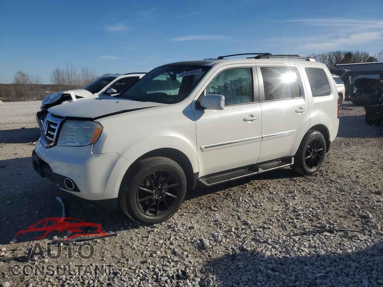 HONDA PILOT 2013 - 5FNYF4H94DB005141