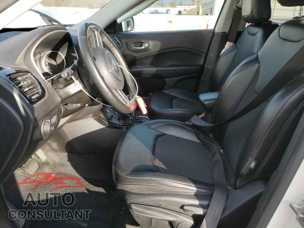 JEEP COMPASS 2019 - 3C4NJDBB6KT754695