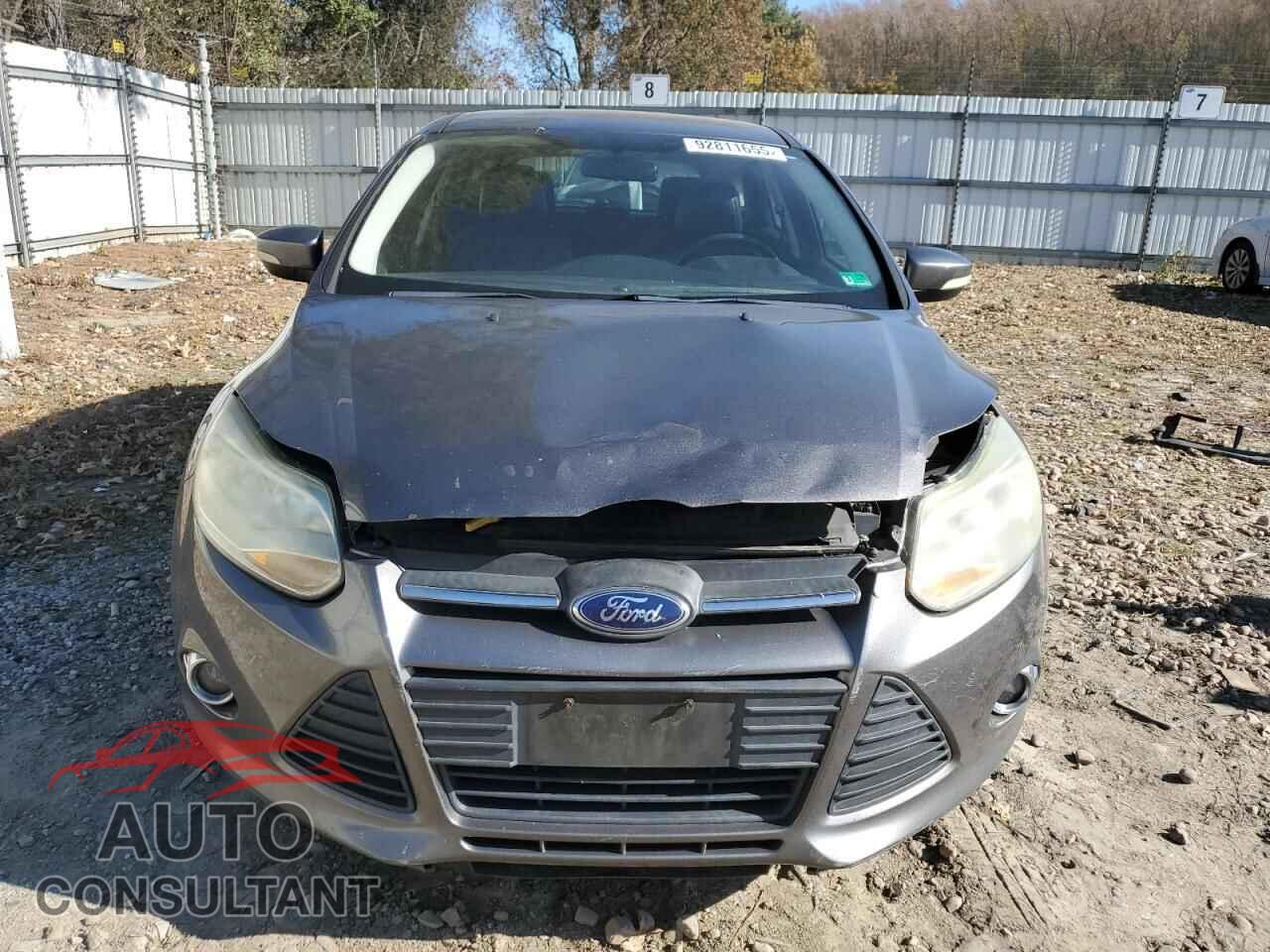 FORD FOCUS 2014 - 1FADP3K27EL213181
