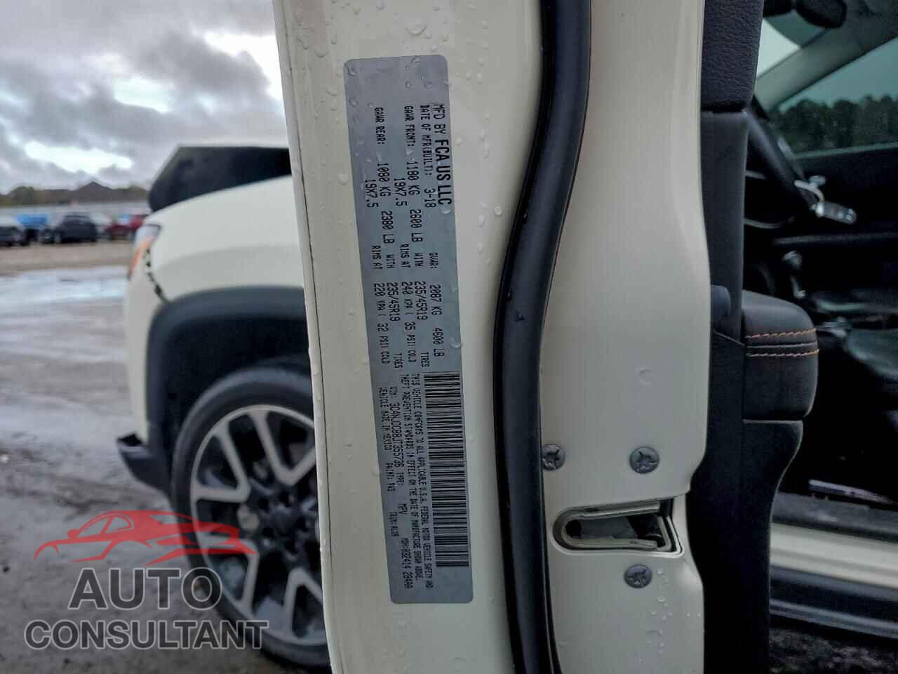 JEEP COMPASS 2018 - 3C4NJDCB8JT355736