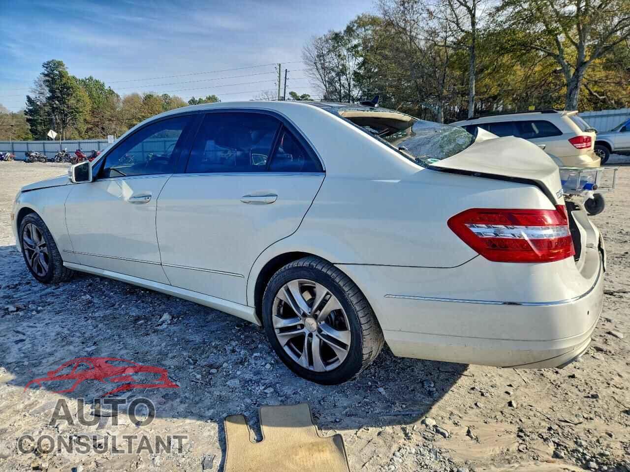 MERCEDES-BENZ E-CLASS 2011 - WDDHF7CB7BA379654