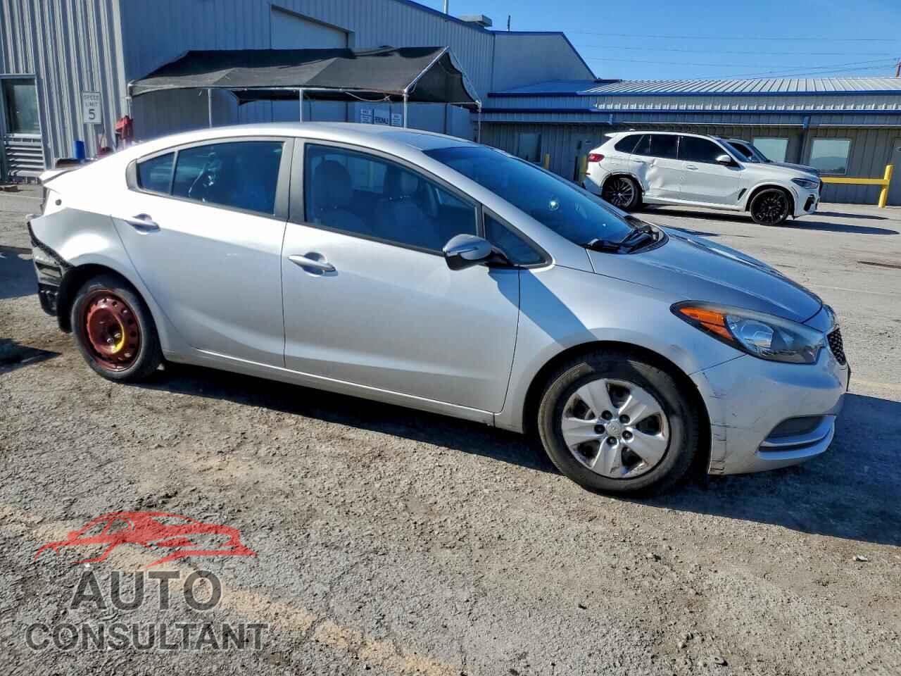 KIA FORTE 2015 - KNAFX4A67F5388921