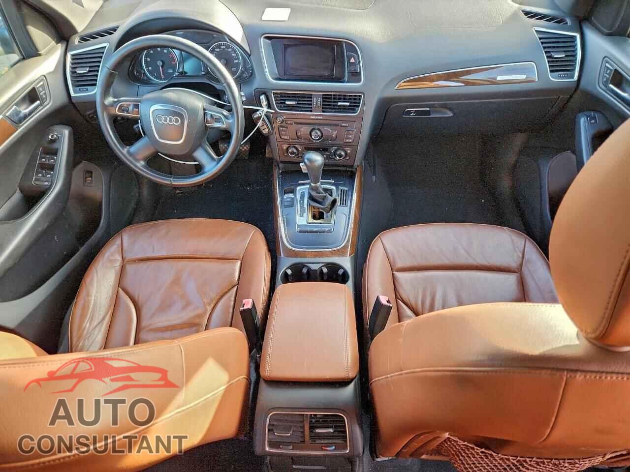 AUDI Q5 2011 - WA1CFAFP2BA031747
