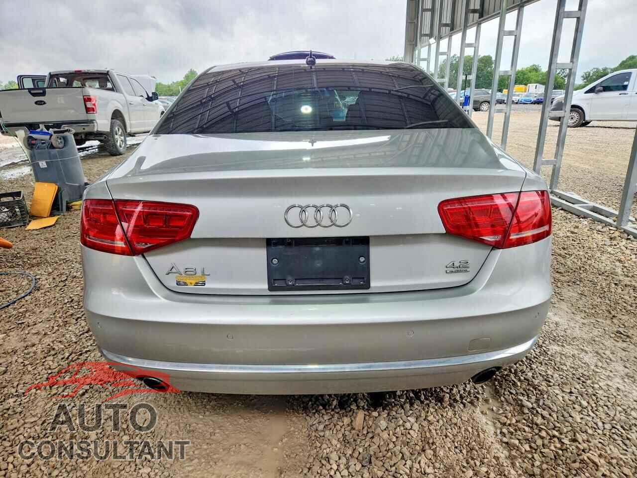AUDI A8 2011 - WAURVAFDXBN005699