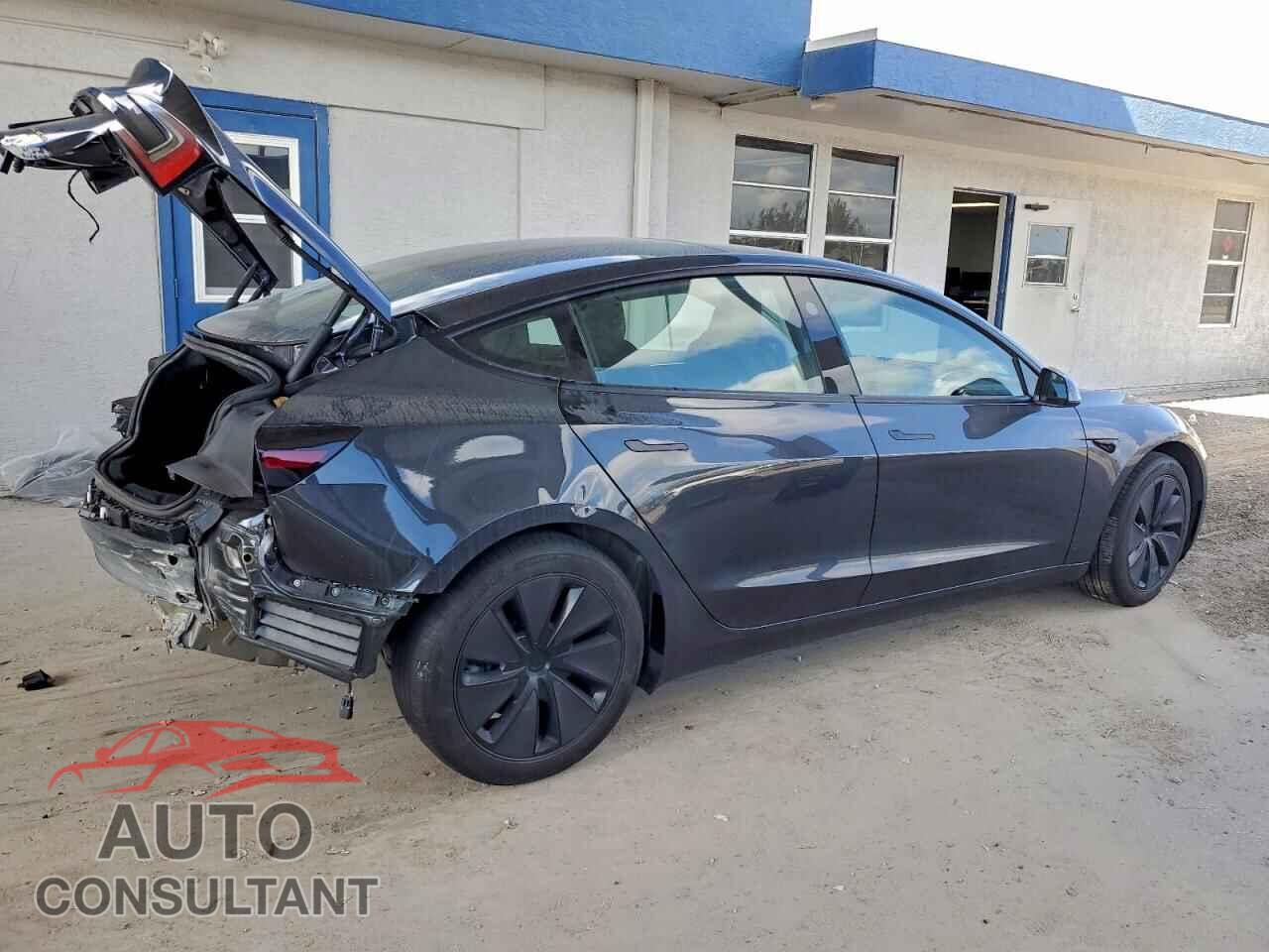 TESLA MODEL 3 2024 - 5YJ3E1EB7RF736088