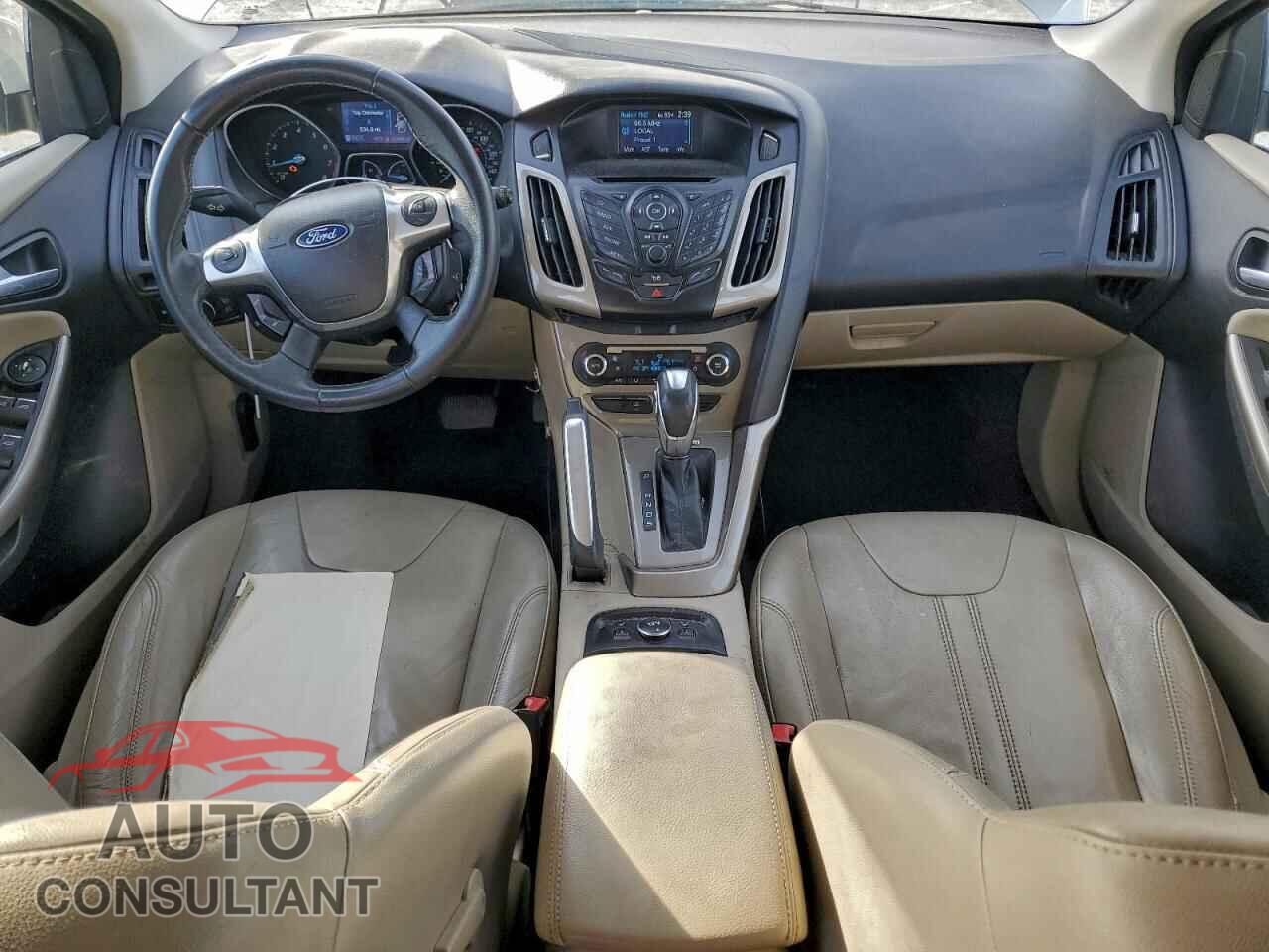 FORD FOCUS 2012 - 1FAHP3M28CL183202