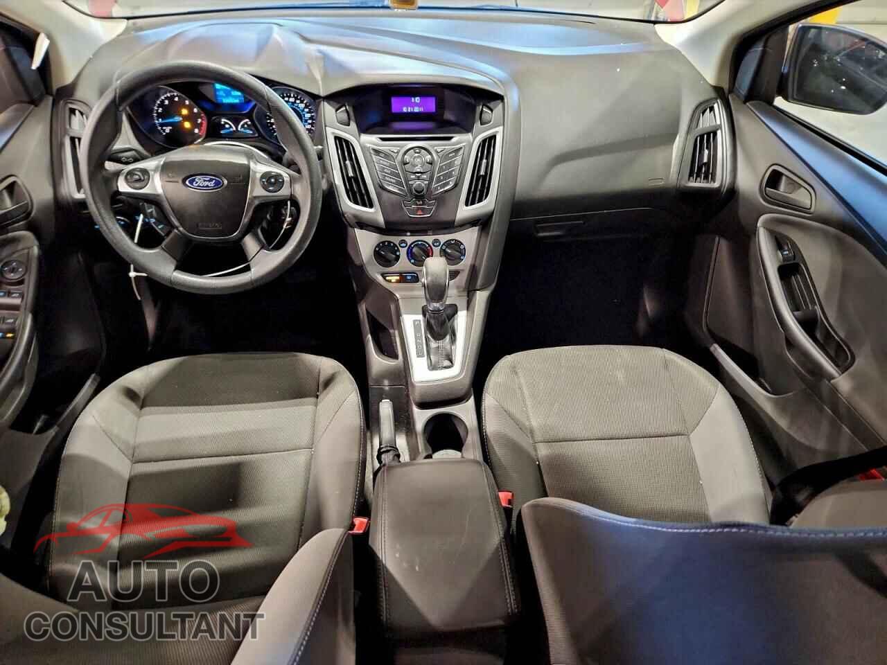 FORD FOCUS 2012 - 1FAHP3F21CL284630