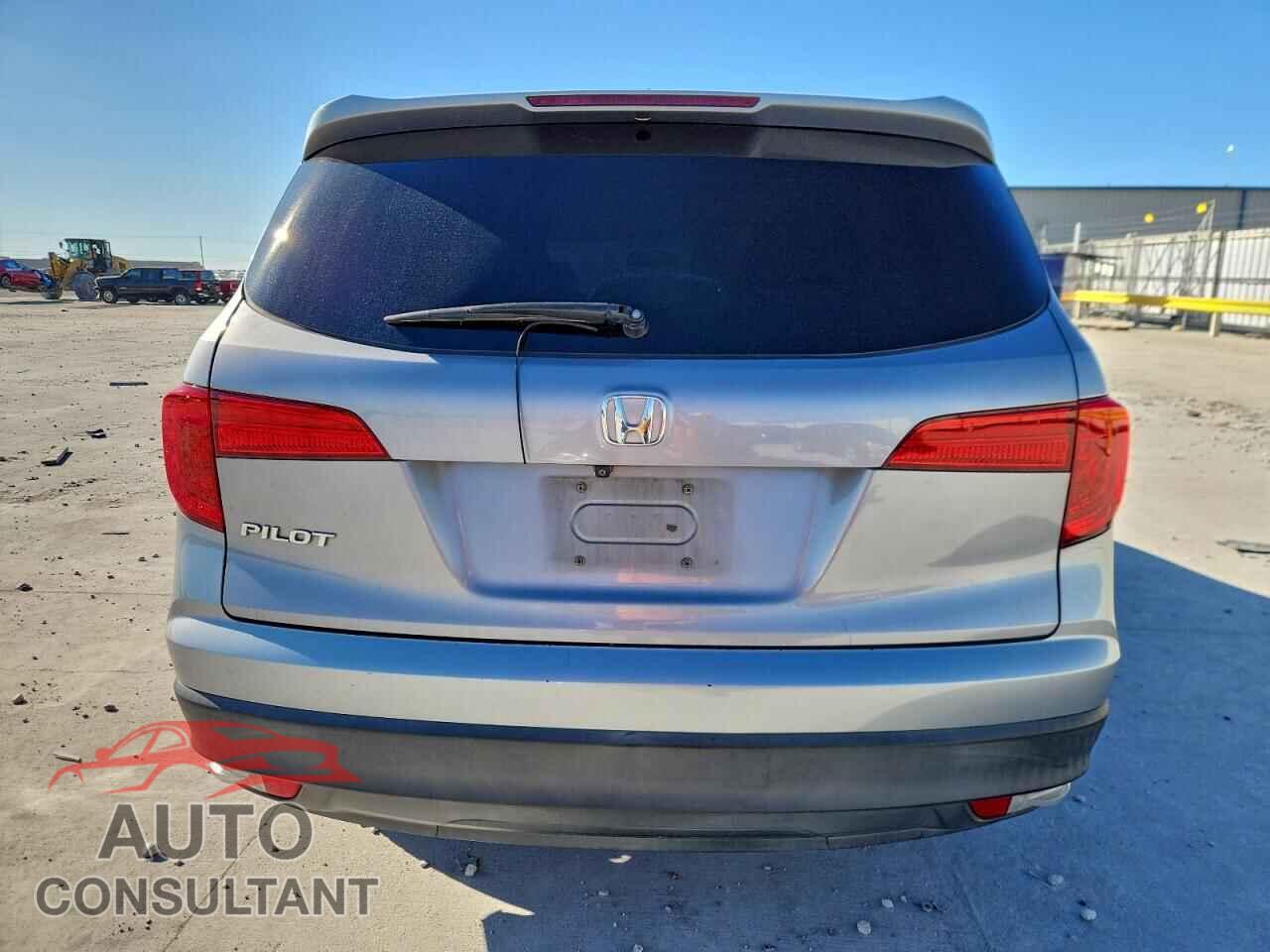 HONDA PILOT 2017 - 5FNYF5H54HB038083