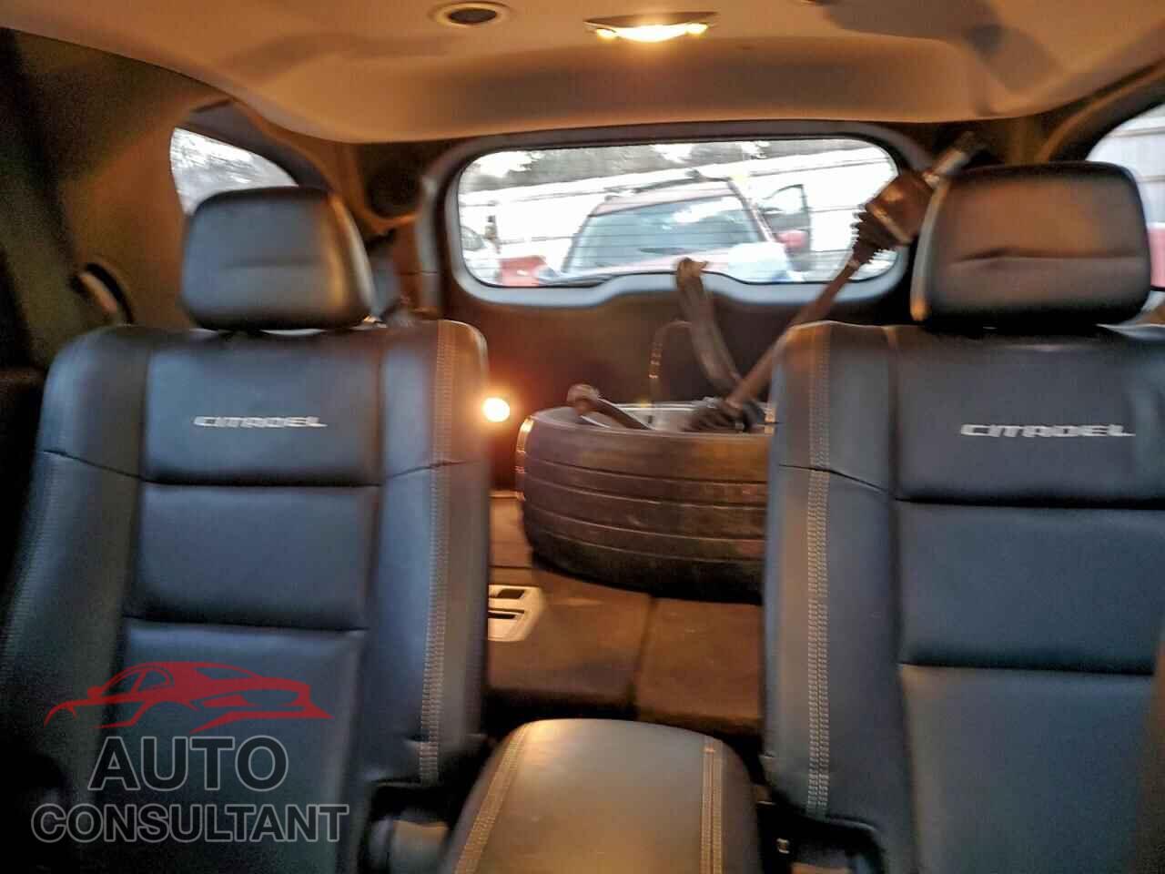 DODGE DURANGO 2018 - 1C4SDJET3JC209819