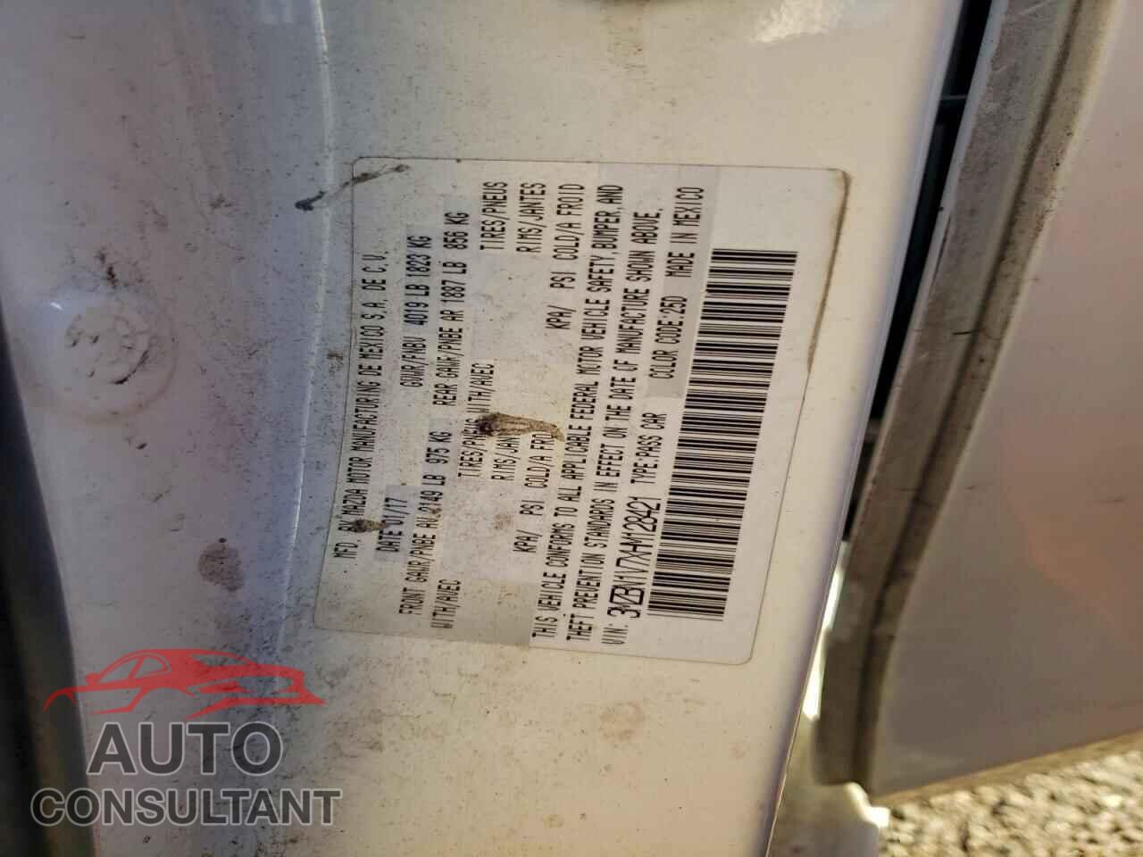 MAZDA 3 2017 - 3MZBN1V7XHM128421