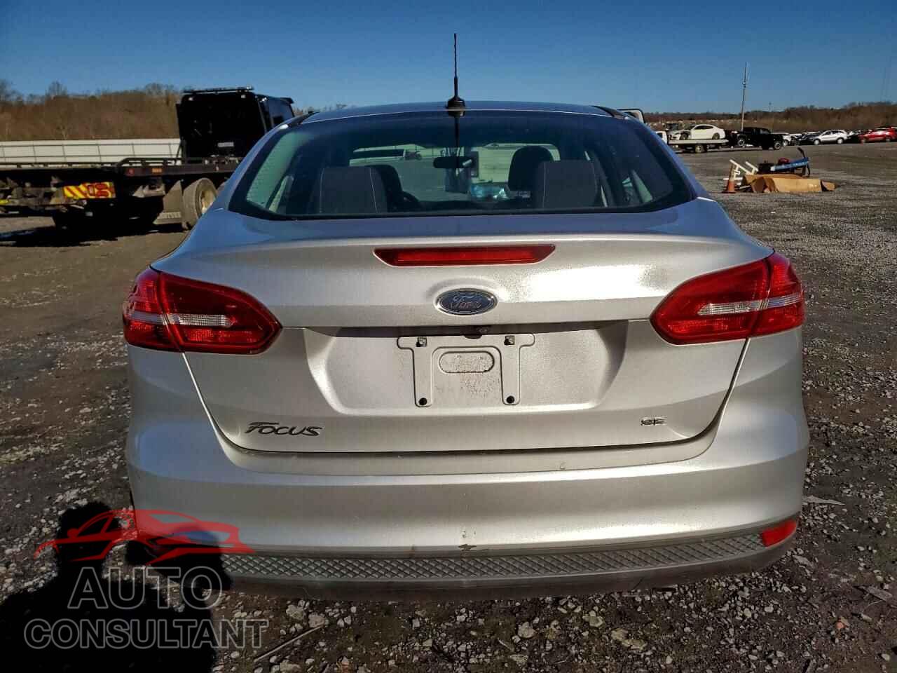 FORD FOCUS 2017 - 1FADP3F2XHL320224