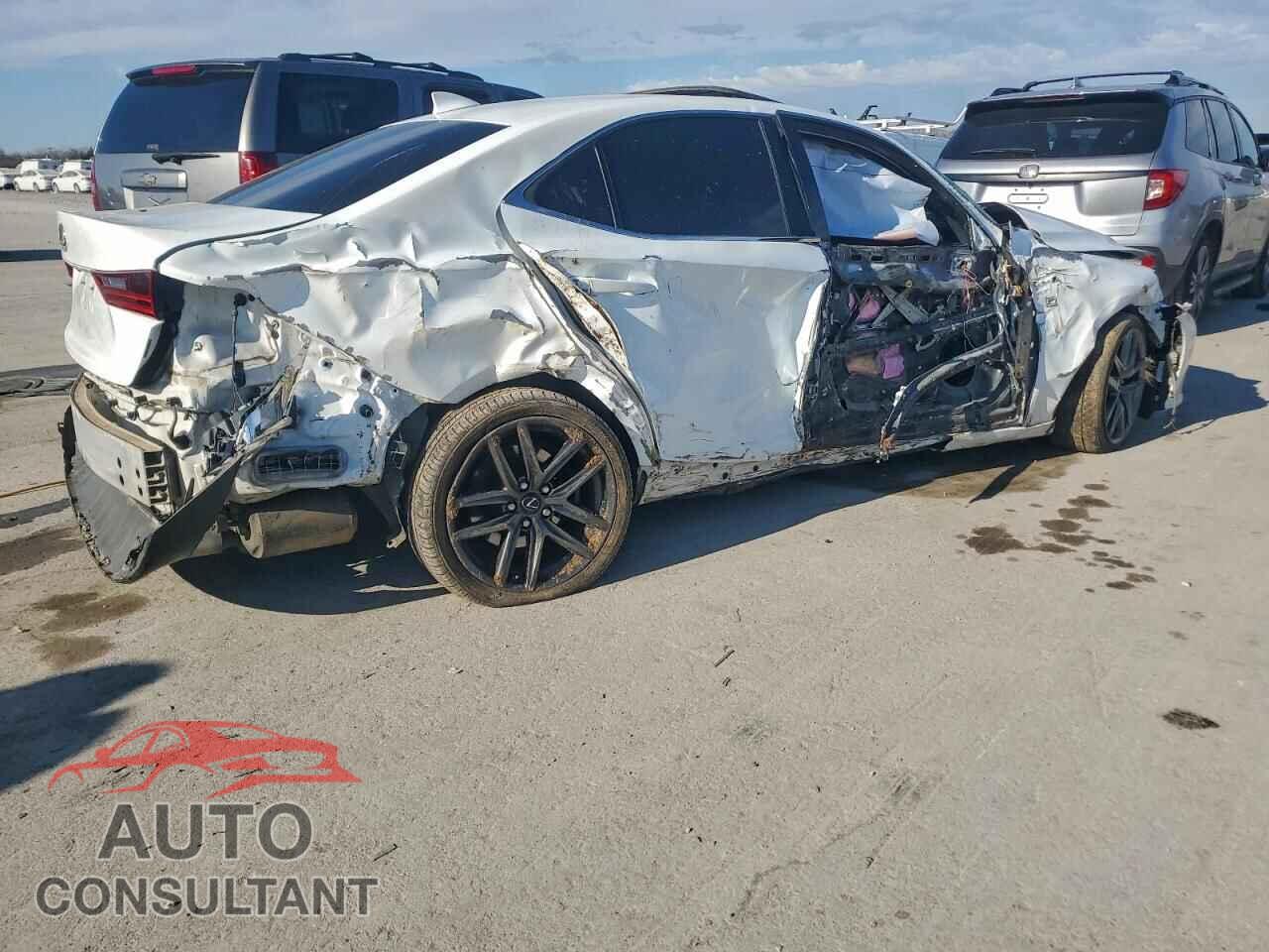 LEXUS IS 2014 - JTHCE1D20E5005322