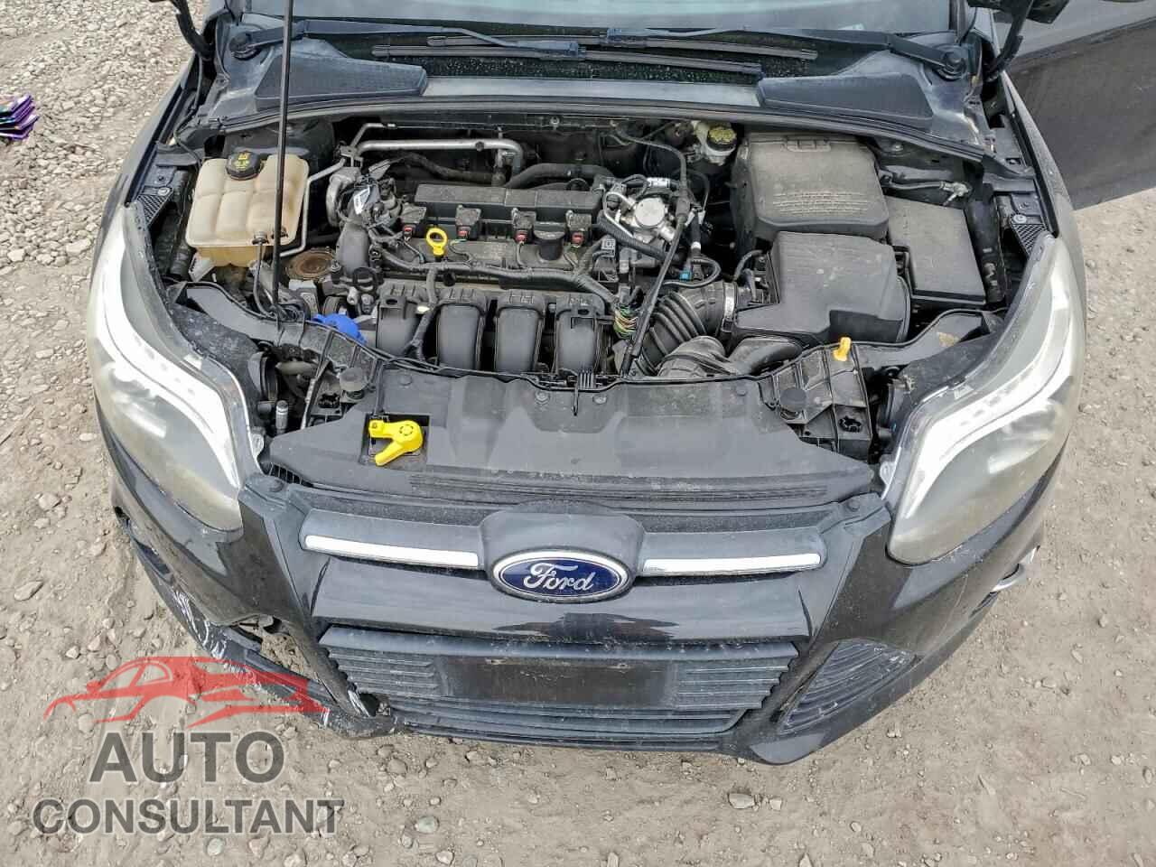 FORD FOCUS 2014 - 1FADP3F27EL275710
