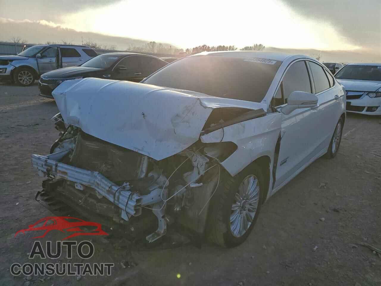 FORD FUSION 2013 - 3FA6P0PU7DR332463