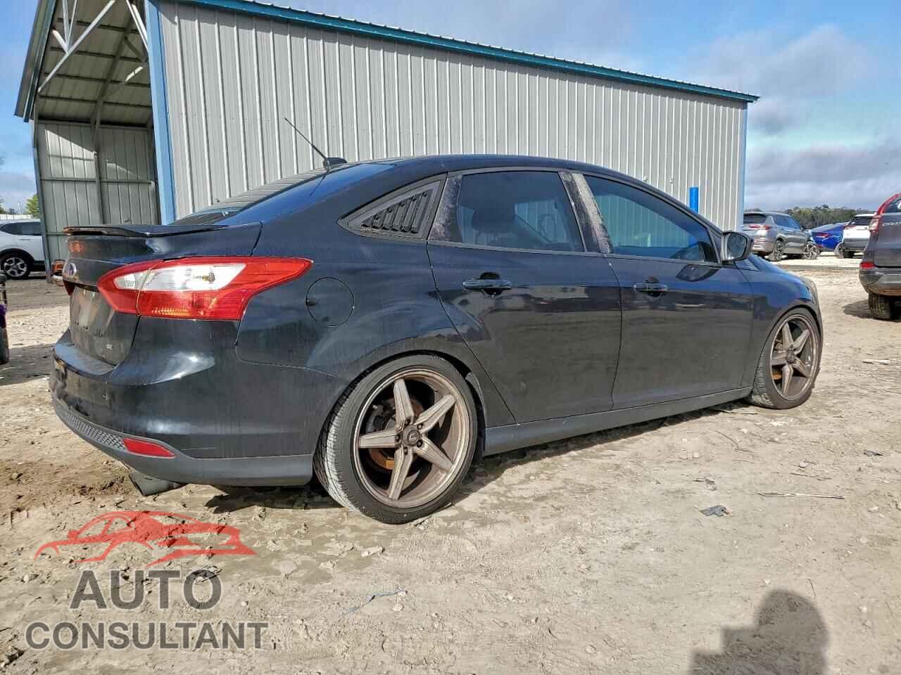 FORD FOCUS 2012 - 1FAHP3F25CL288115