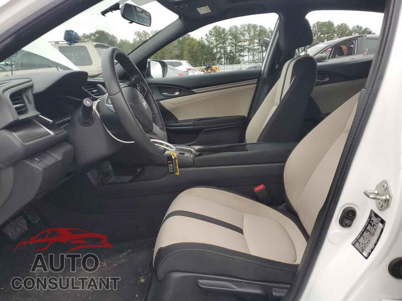 HONDA CIVIC 2017 - SHHFK7H51HU408564
