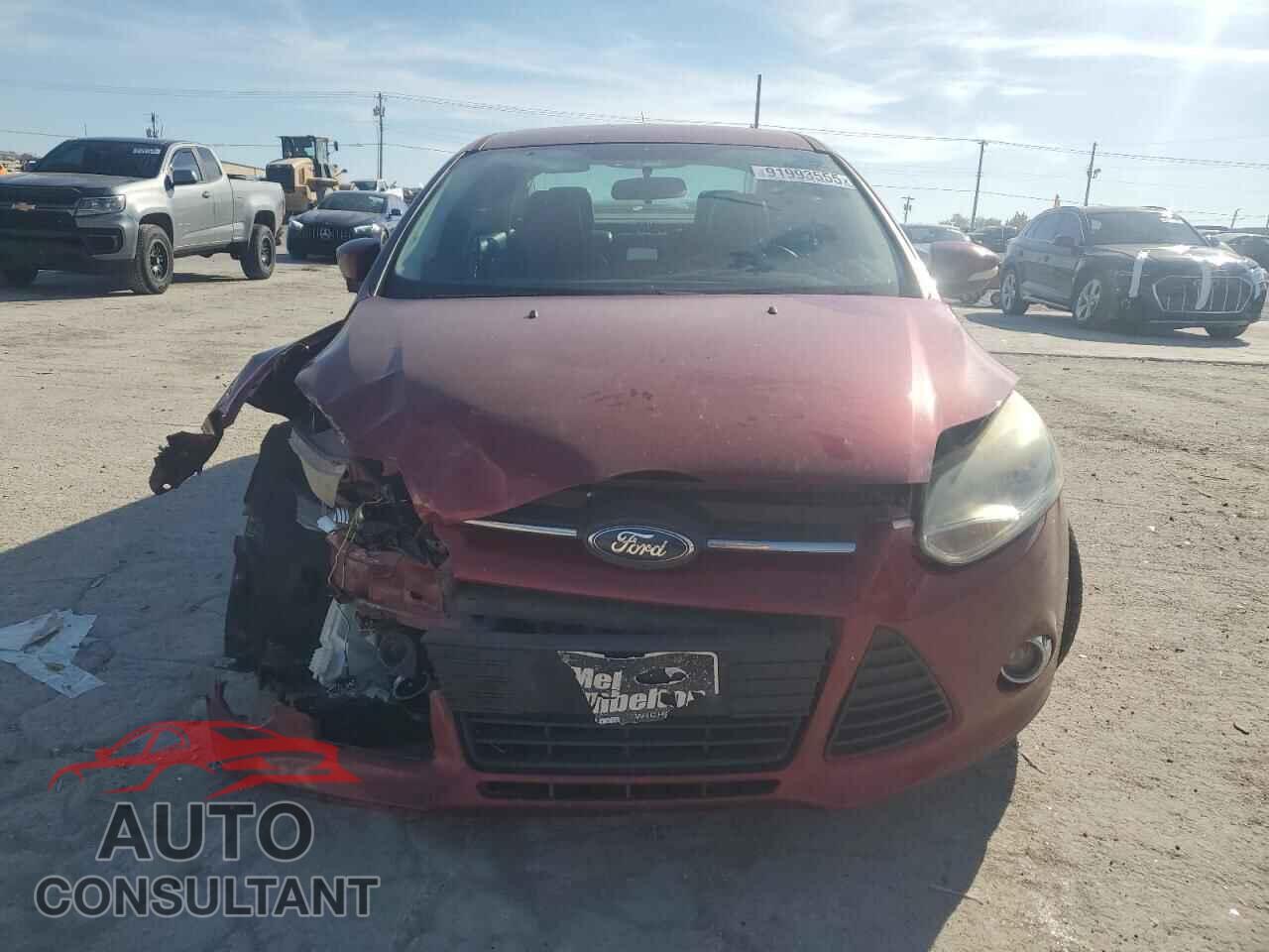 FORD FOCUS 2014 - 1FADP3F21EL218743