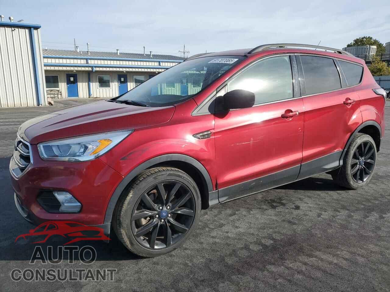 FORD ESCAPE 2017 - 1FMCU0G90HUC78595
