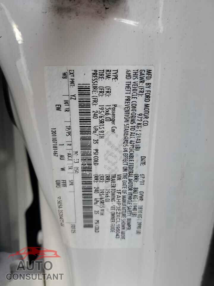 FORD FOCUS 2012 - 1FAHP3E2XCL195043