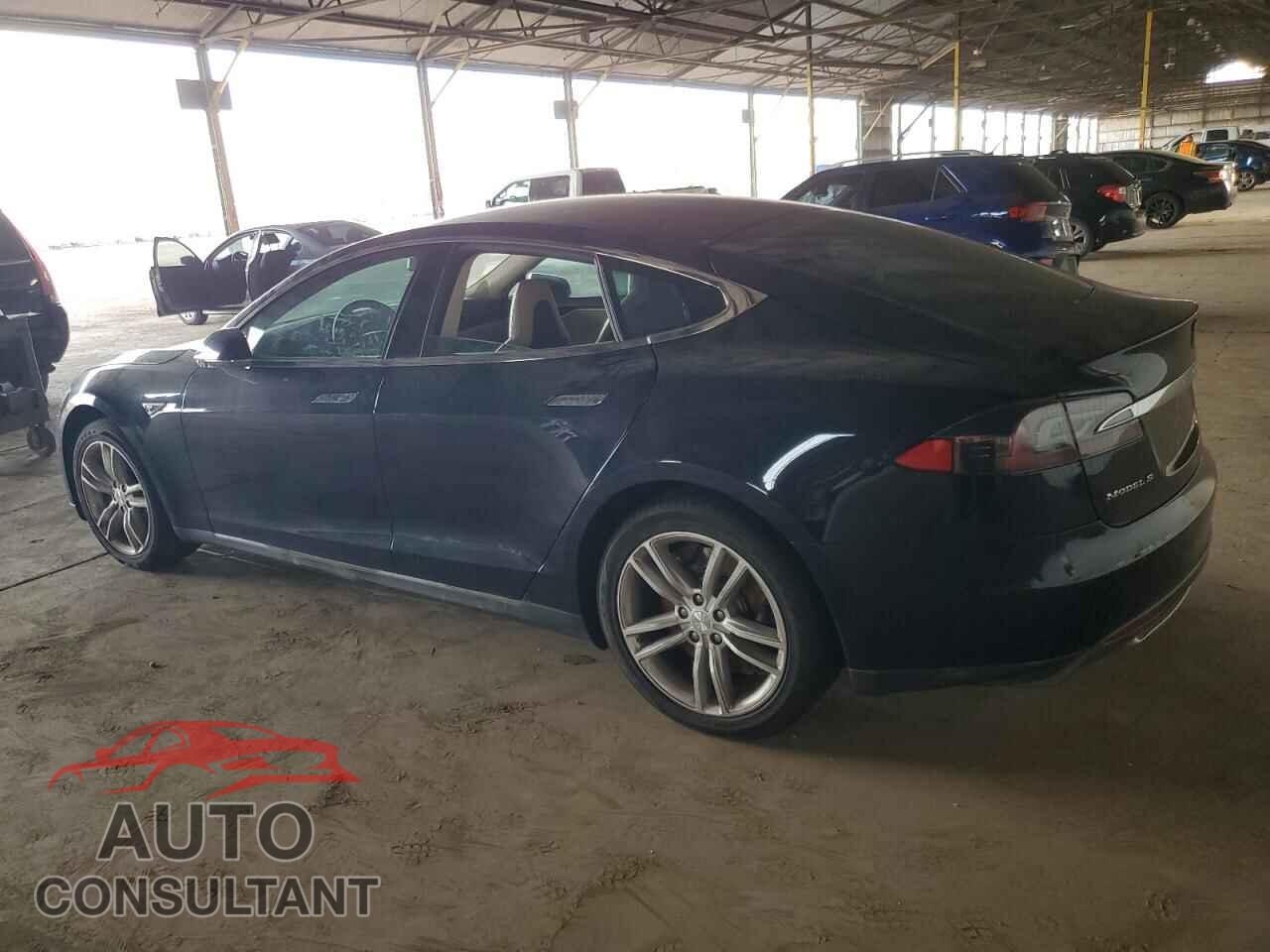 TESLA MODEL S 2014 - 5YJSA1H11EFP42473