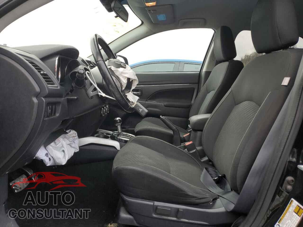 MITSUBISHI OUTLANDER 2013 - 4A4AR5AU3DE018700