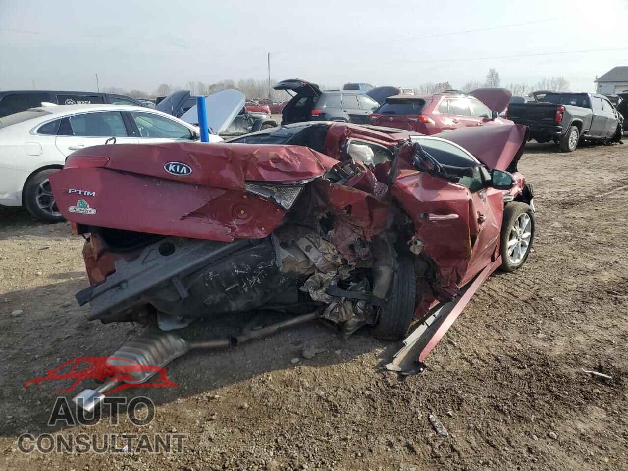 KIA OPTIMA 2011 - KNAGN4A79B5124094