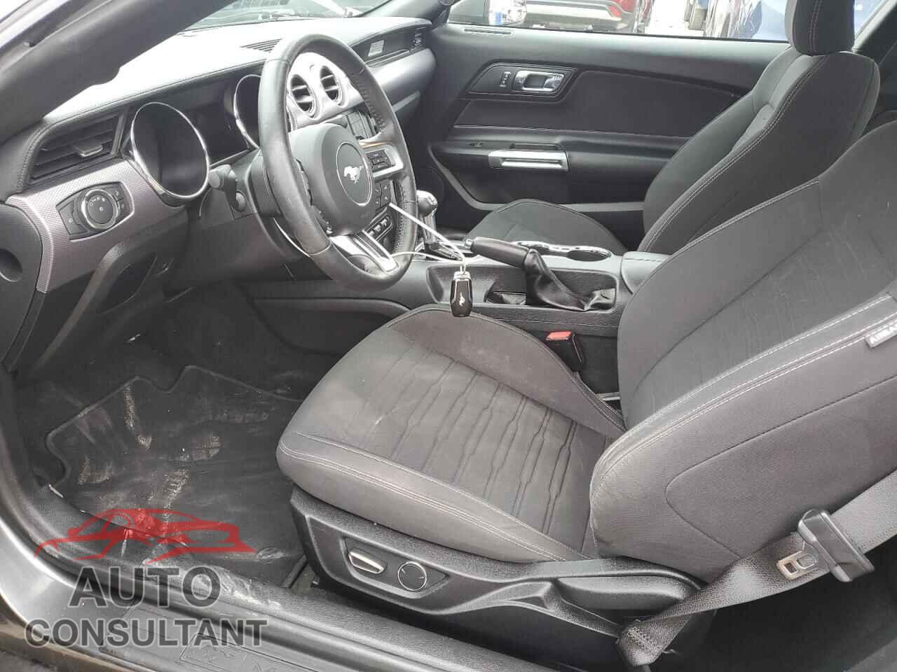 FORD MUSTANG 2017 - 1FA6P8CFXH5264738