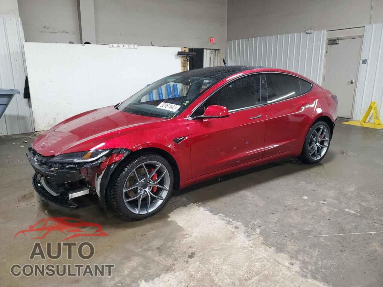 TESLA MODEL 3 2024 - 5YJ3E1EB6RF821083