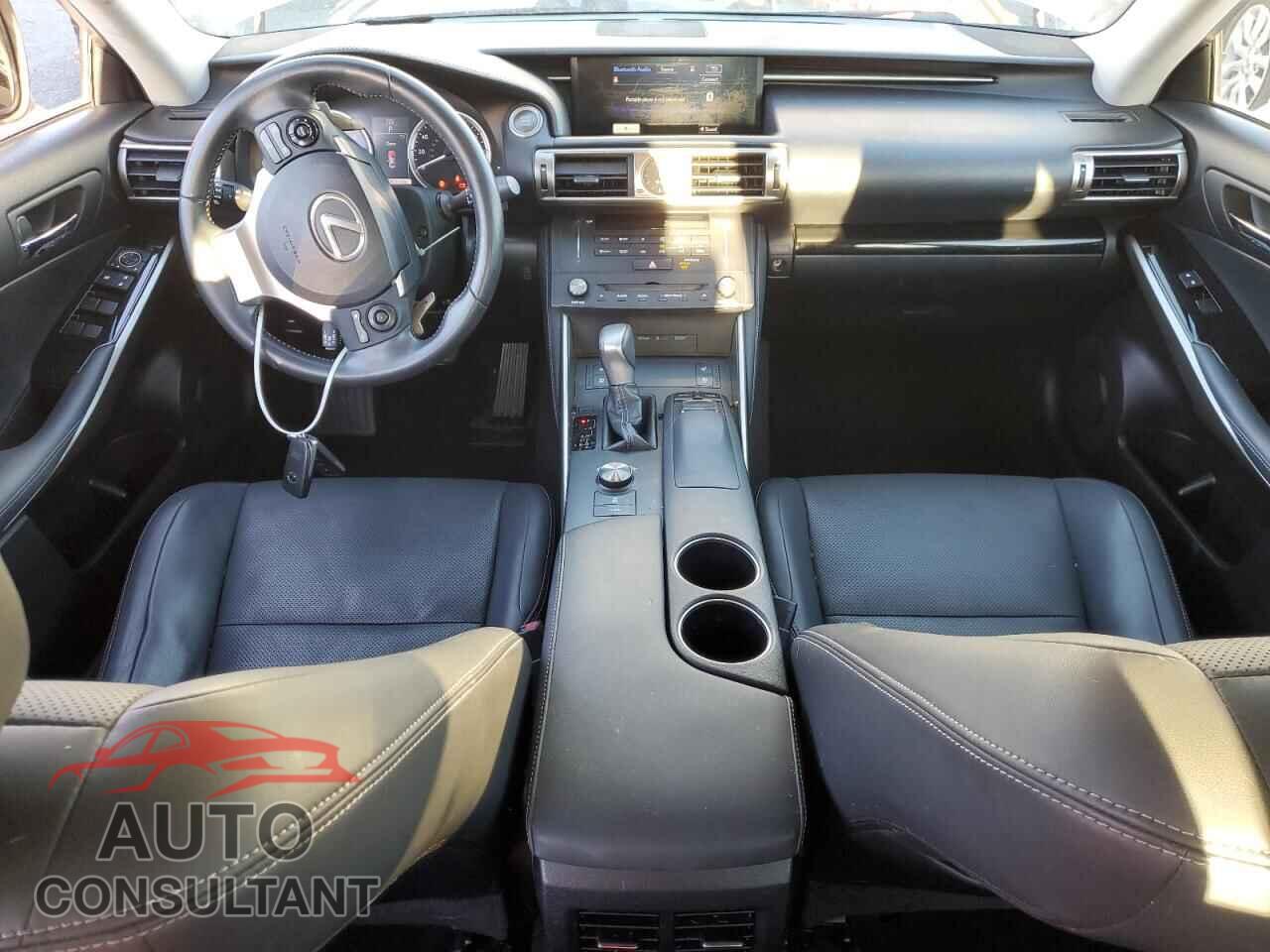 LEXUS IS 2015 - JTHBF1D20F5062002