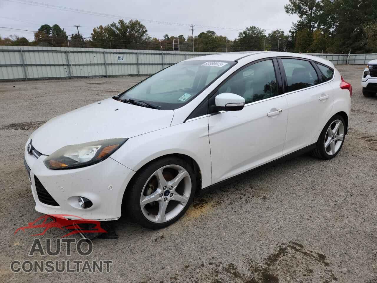 FORD FOCUS 2013 - 1FADP3N20DL334399