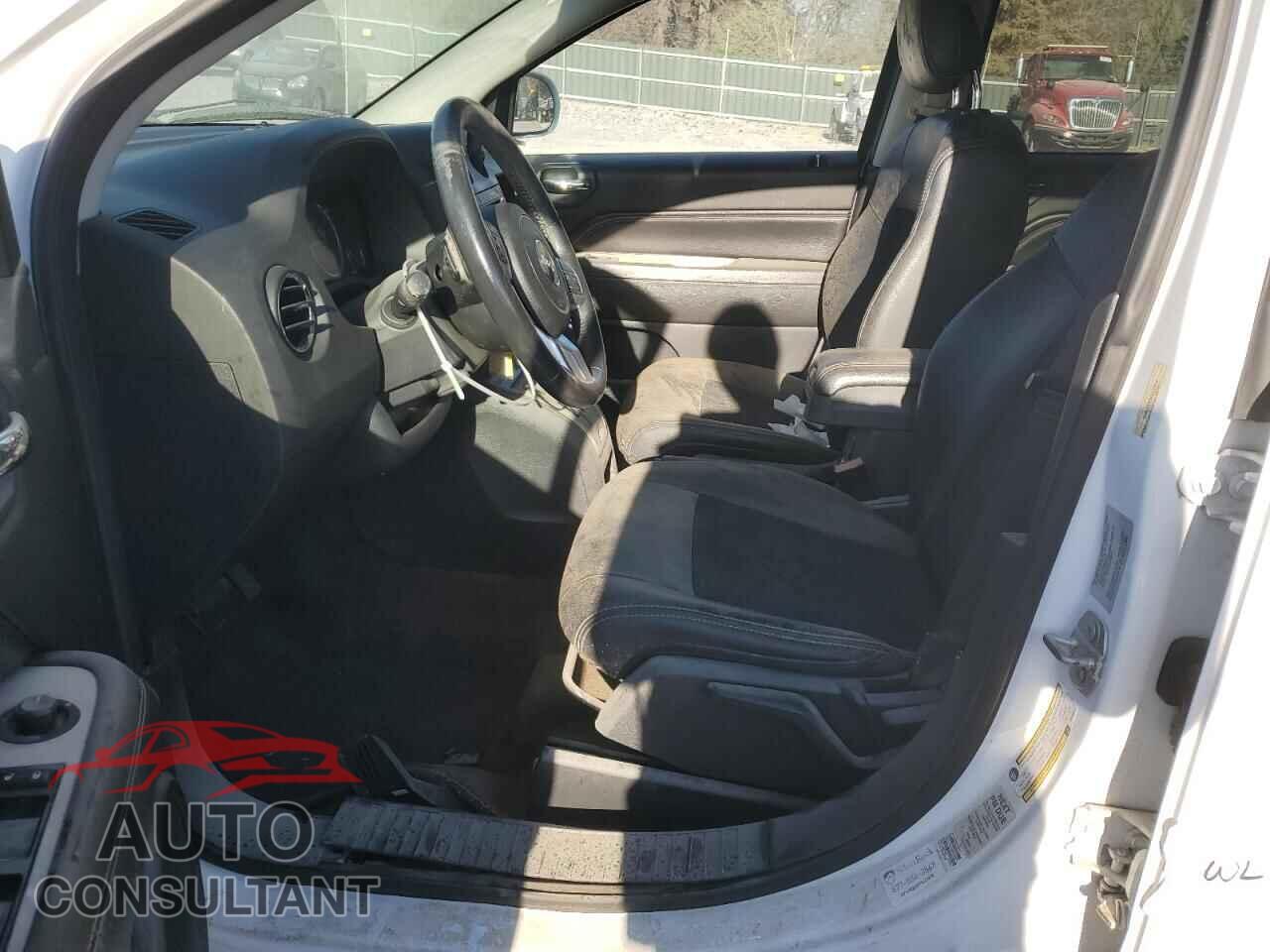 JEEP COMPASS 2016 - 1C4NJCEA0GD735814