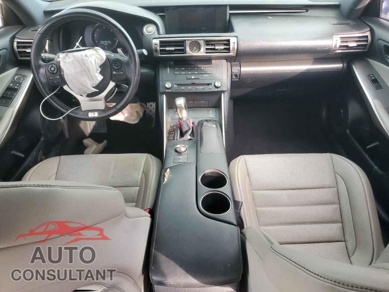 LEXUS IS 2015 - JTHBF1D23F5068604