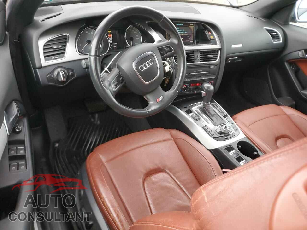 AUDI S5/RS5 2011 - WAUCGAFH3BN004784